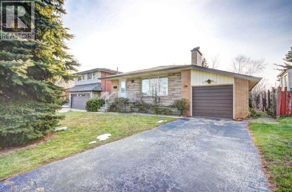 138 RIFLE RANGE Road, Hamilton, Ontario