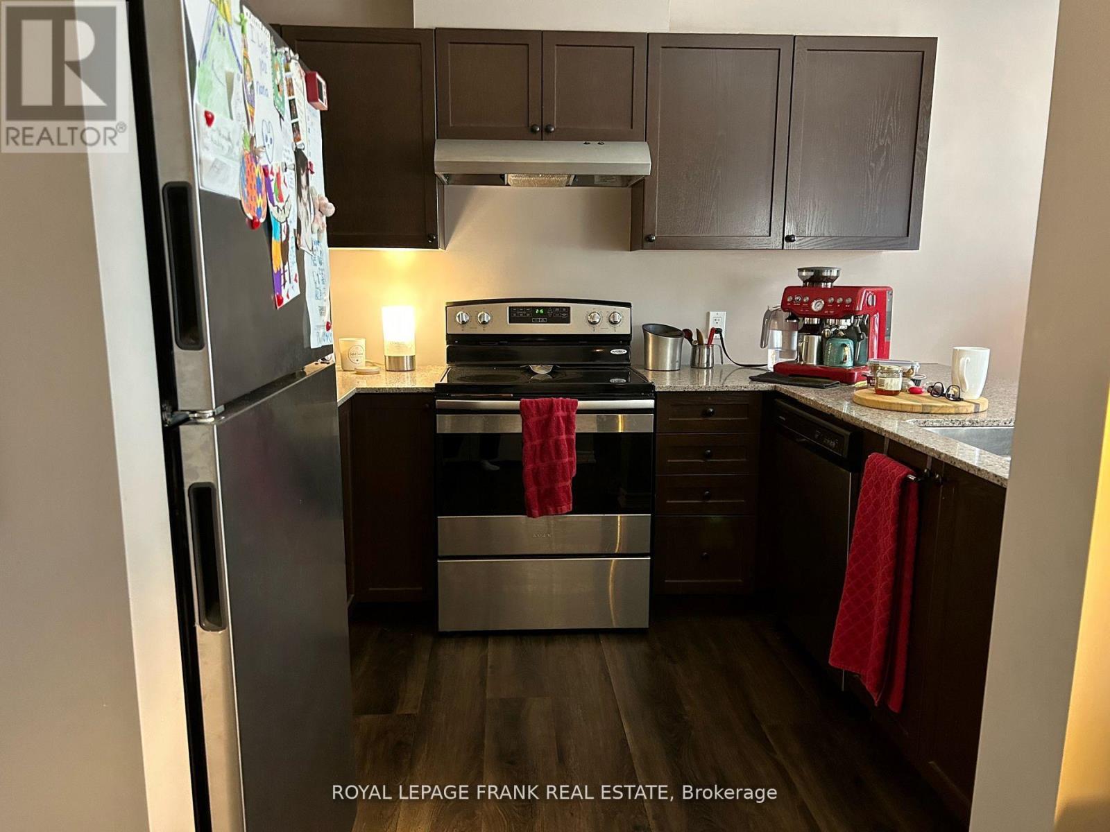 304 - 710 King Street W, Oshawa (Vanier), Ontario  L1J 2L3 - Photo 5 - E12795006