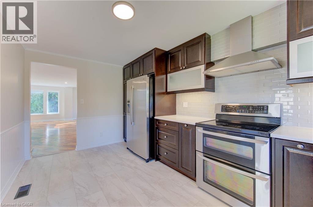 6 Churchill Street, Waterloo, Ontario  N2L 2X2 - Photo 12 - 40799480