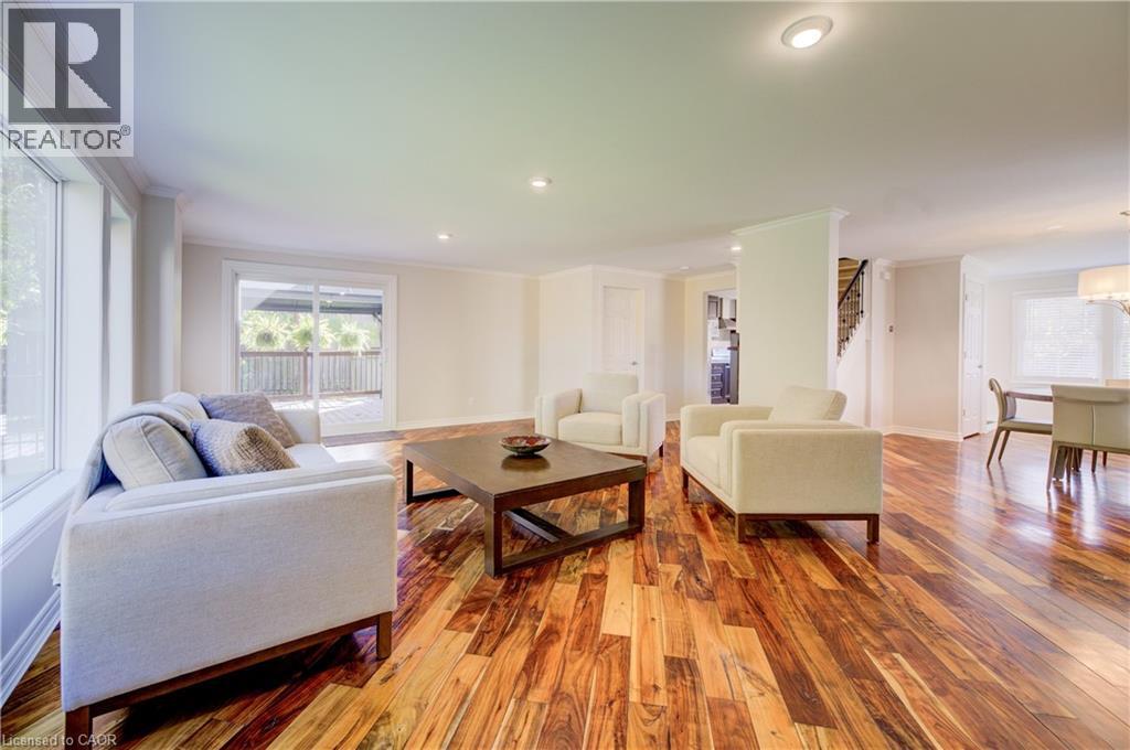 6 Churchill Street, Waterloo, Ontario  N2L 2X2 - Photo 2 - 40799480