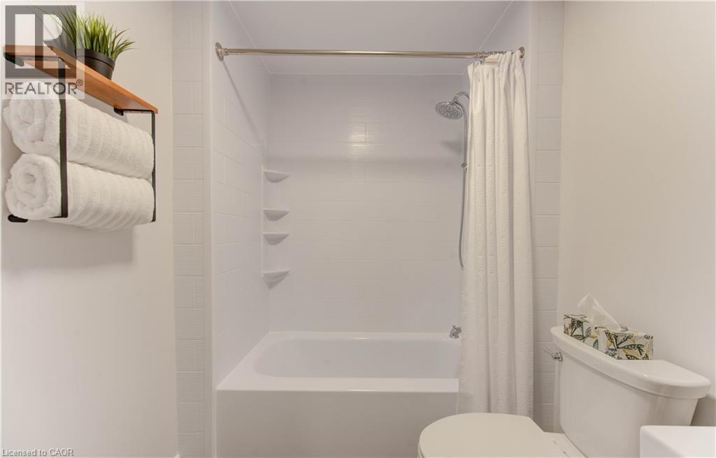 6 Churchill Street, Waterloo, Ontario  N2L 2X2 - Photo 20 - 40799480