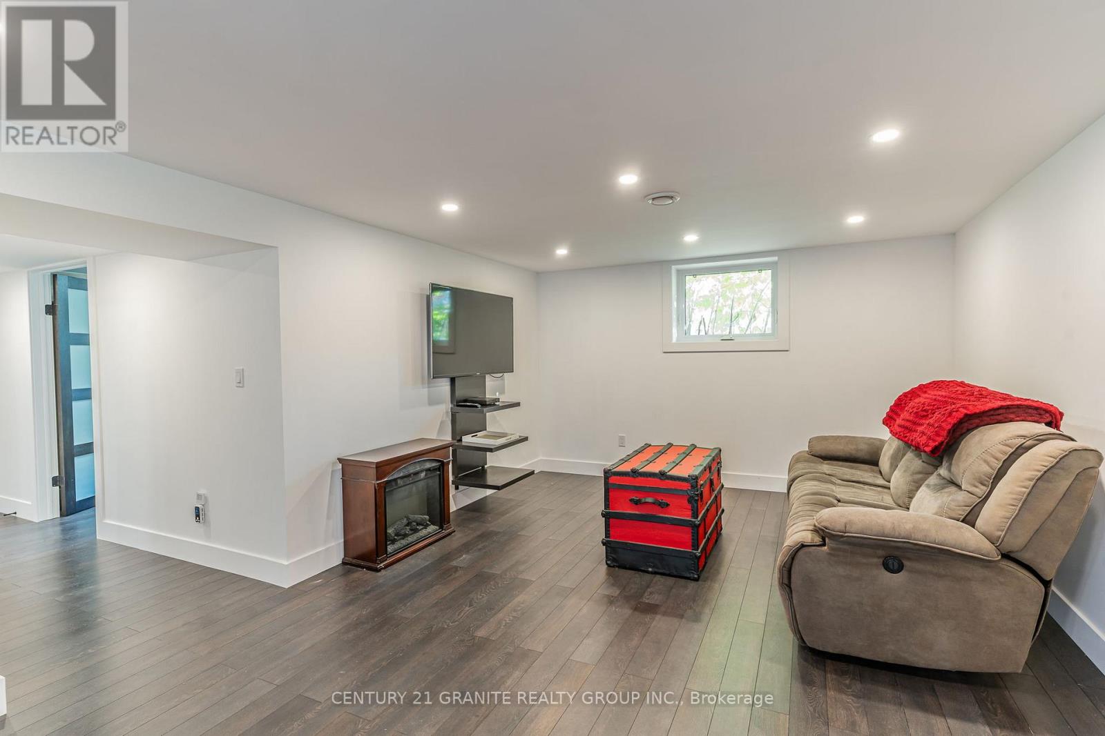 1016 Eureka Road, Highlands East (Monmouth), Ontario  K0M 1R0 - Photo 25 - X12795146