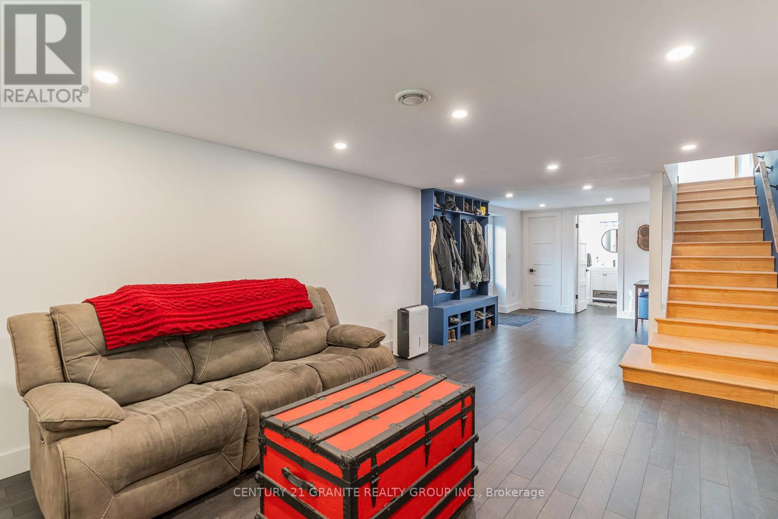 1016 Eureka Road, Highlands East (Monmouth), Ontario  K0M 1R0 - Photo 26 - X12795146