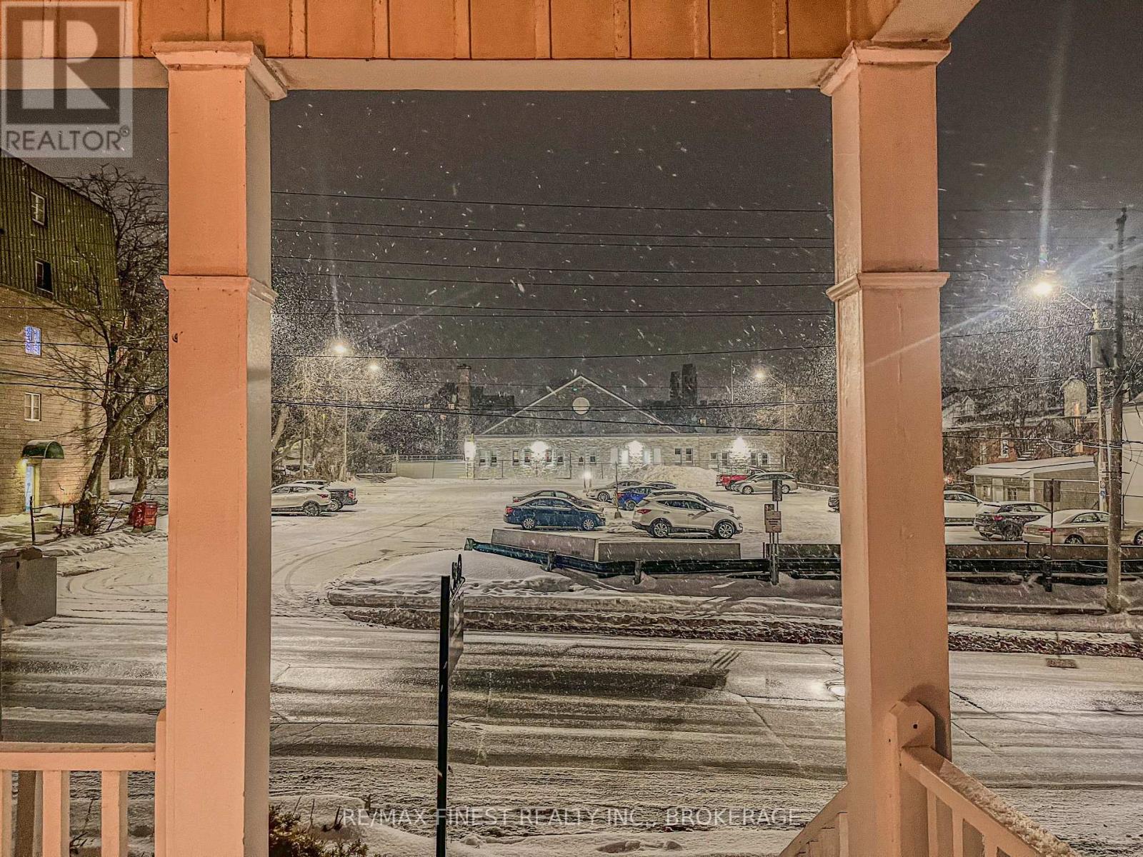 166 Queen Street, Kingston (East Of Sir John A. Blvd), Ontario  K7K 1B1 - Photo 4 - X12795044