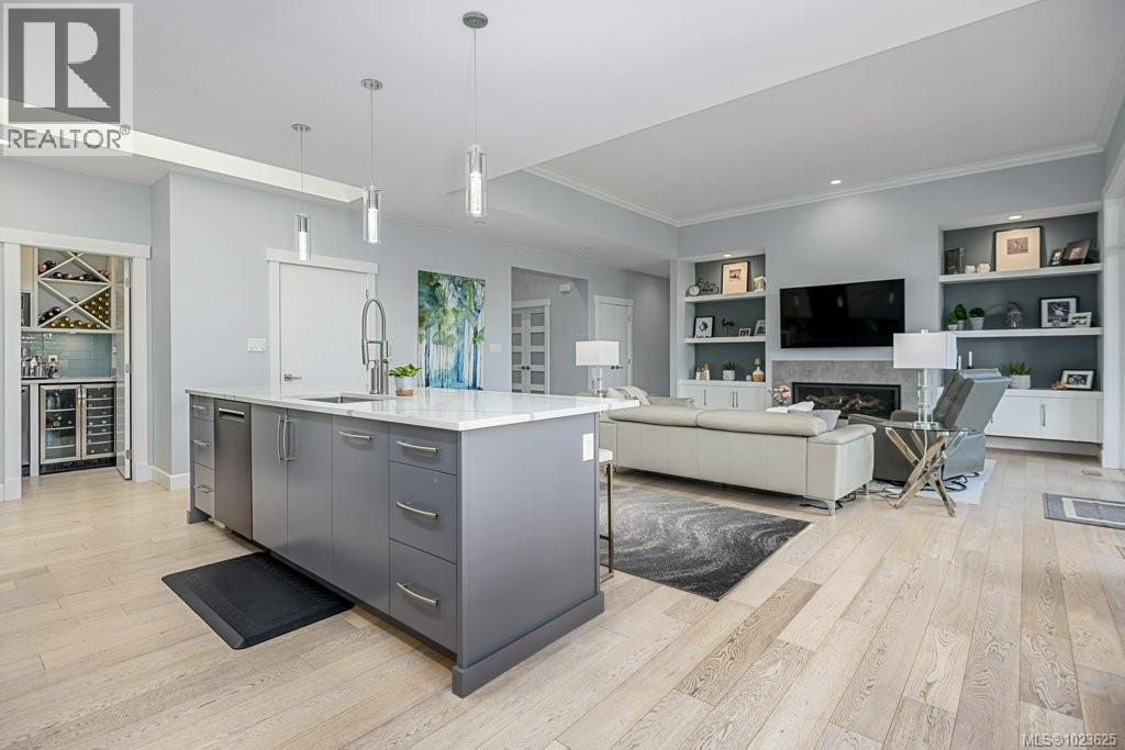 229 1290 Crown Isle Dr, Courtenay, British Columbia  V9N 0B8 - Photo 24 - 1023625