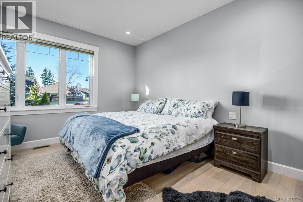 229 1290 Crown Isle Dr, Courtenay, British Columbia  V9N 0B8 - Photo 38 - 1023625