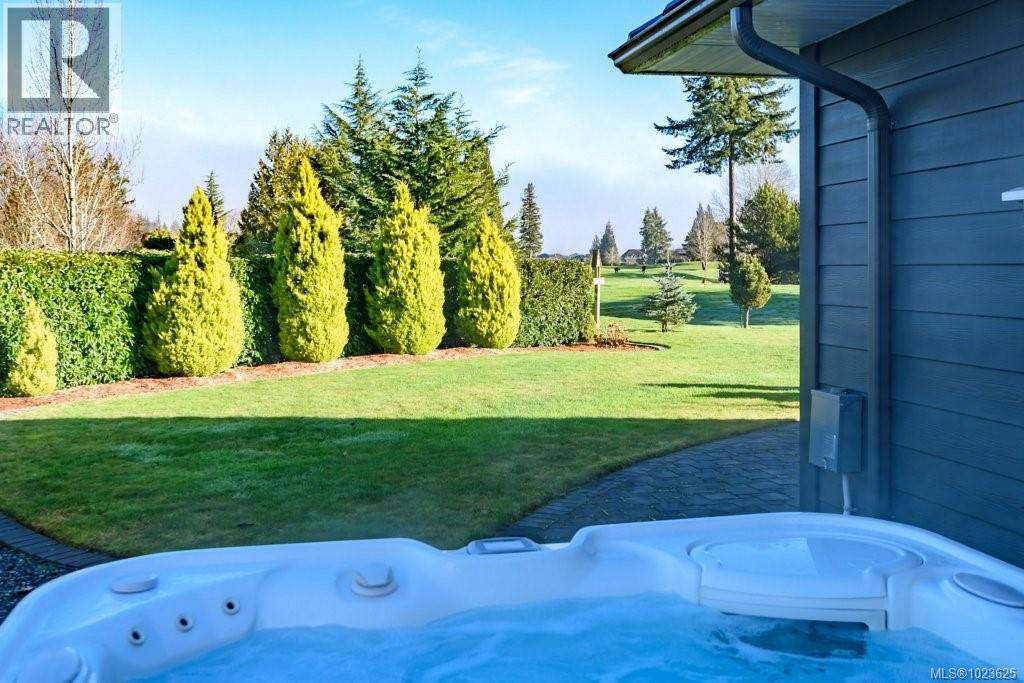 229 1290 Crown Isle Dr, Courtenay, British Columbia  V9N 0B8 - Photo 70 - 1023625