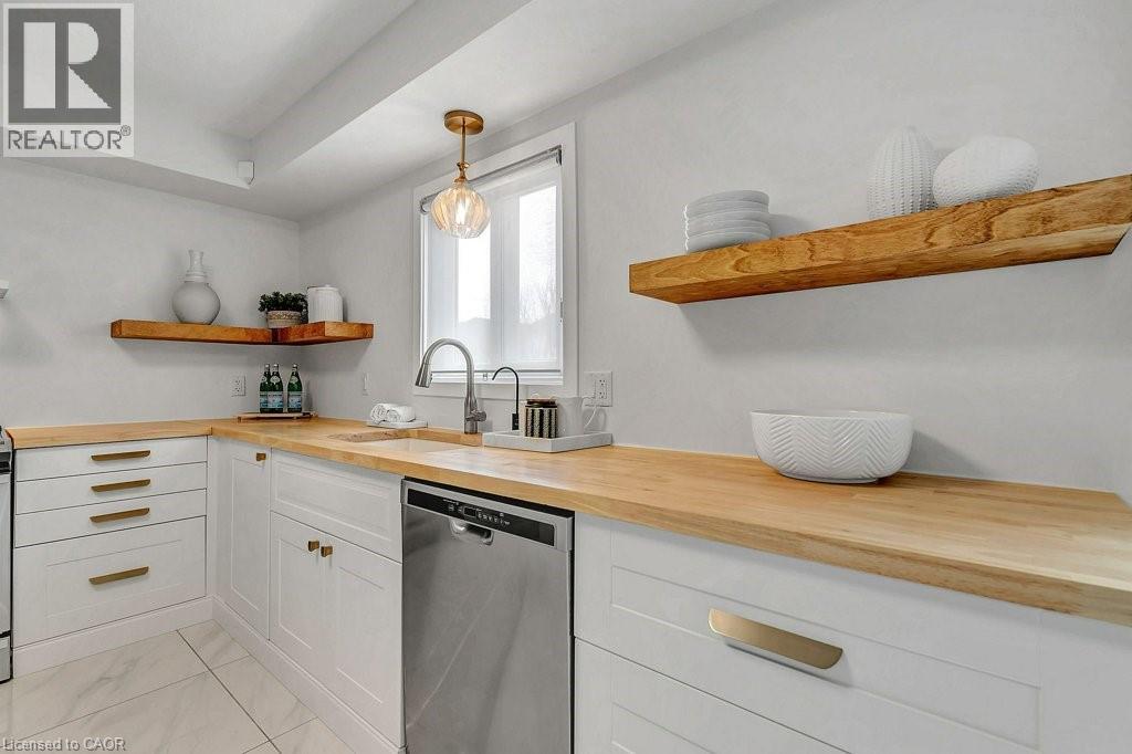 62 Tottenham Street, Kitchener, Ontario N2R 1V2 - Photo 16 - 40805711