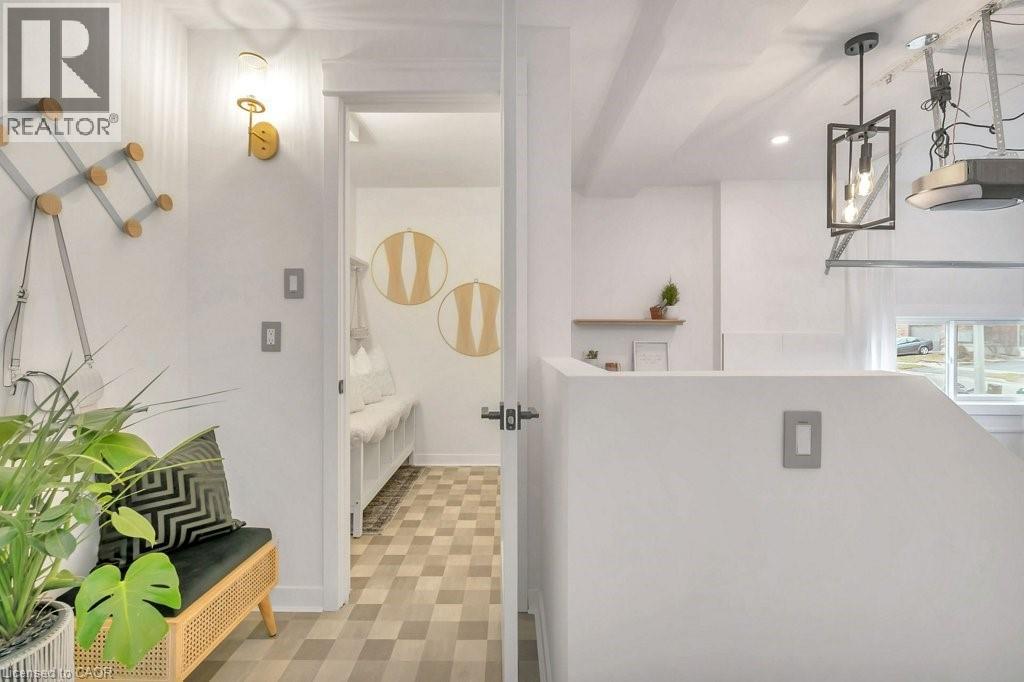 62 Tottenham Street, Kitchener, Ontario N2R 1V2 - Photo 39 - 40805711