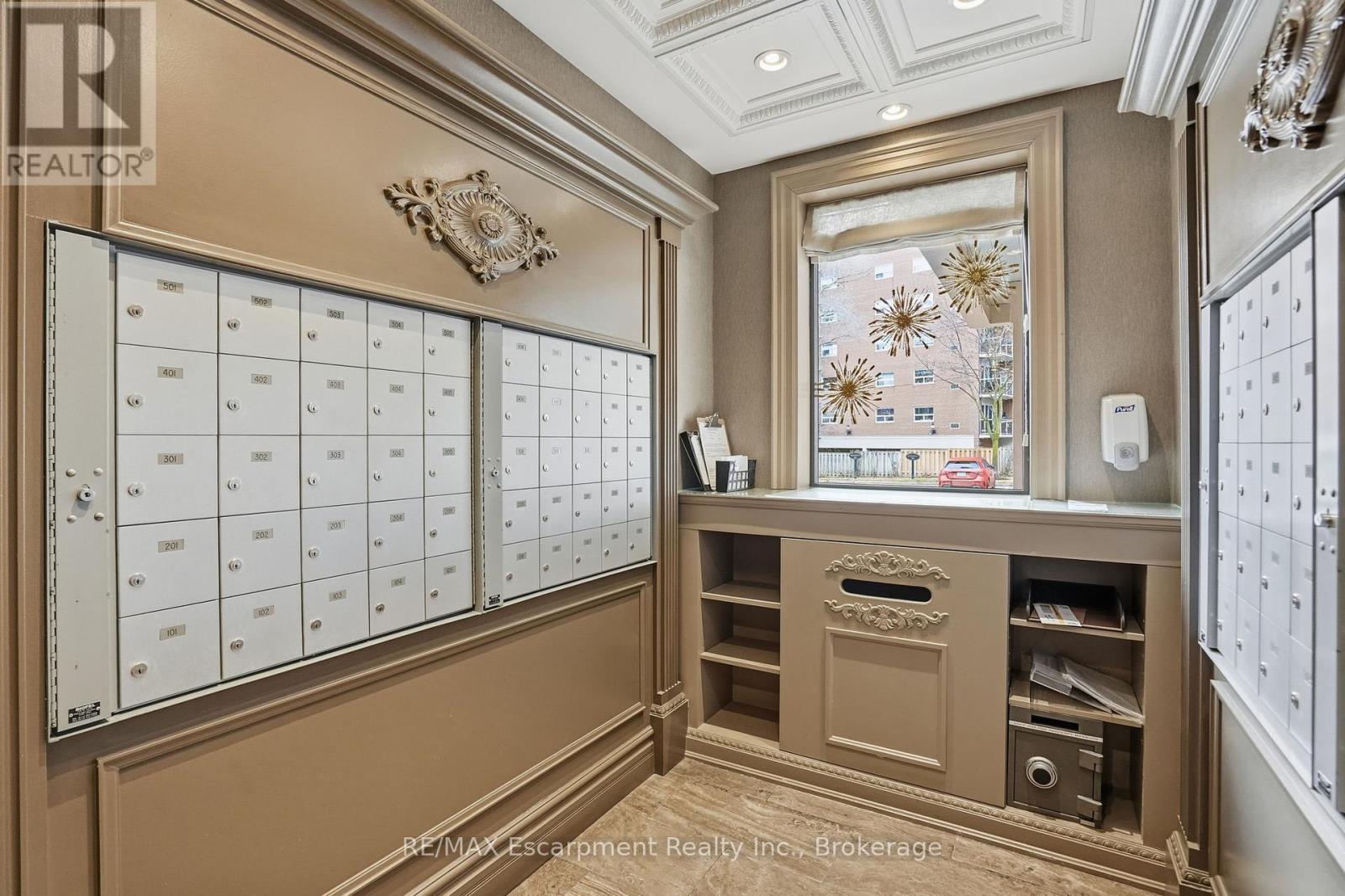 310 - 310-5188 Lakeshore Road, Burlington, Ontario  L7L 6P4 - Photo 42 - W12795216