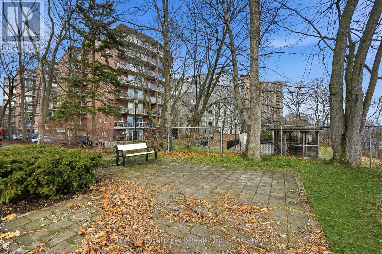 310 - 310-5188 Lakeshore Road, Burlington, Ontario  L7L 6P4 - Photo 47 - W12795216