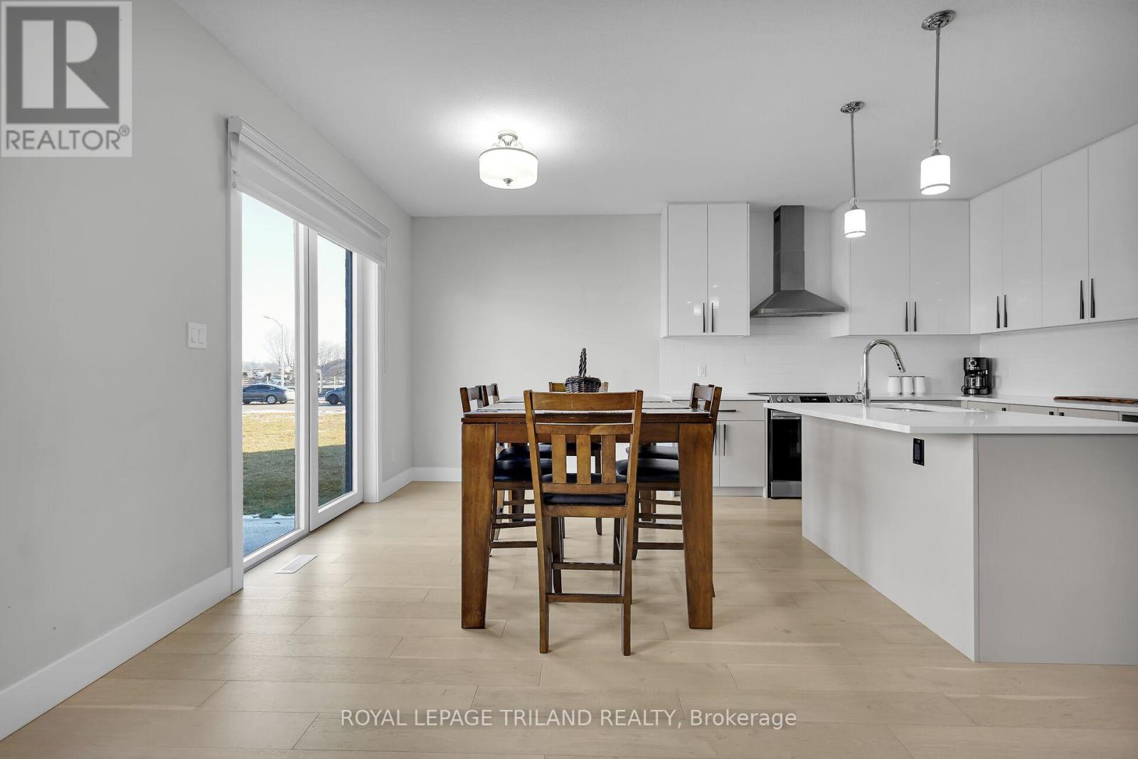 36 Kaiser Lane, Middlesex Centre, Ontario  N0L 1R0 - Photo 20 - X12795086