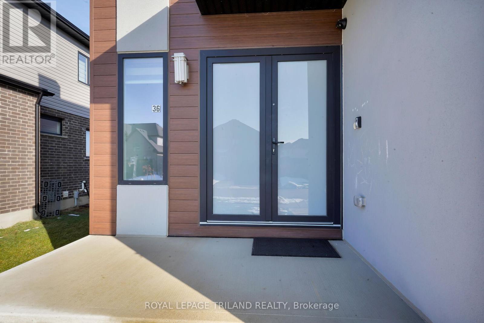 36 Kaiser Lane, Middlesex Centre, Ontario  N0L 1R0 - Photo 3 - X12795086