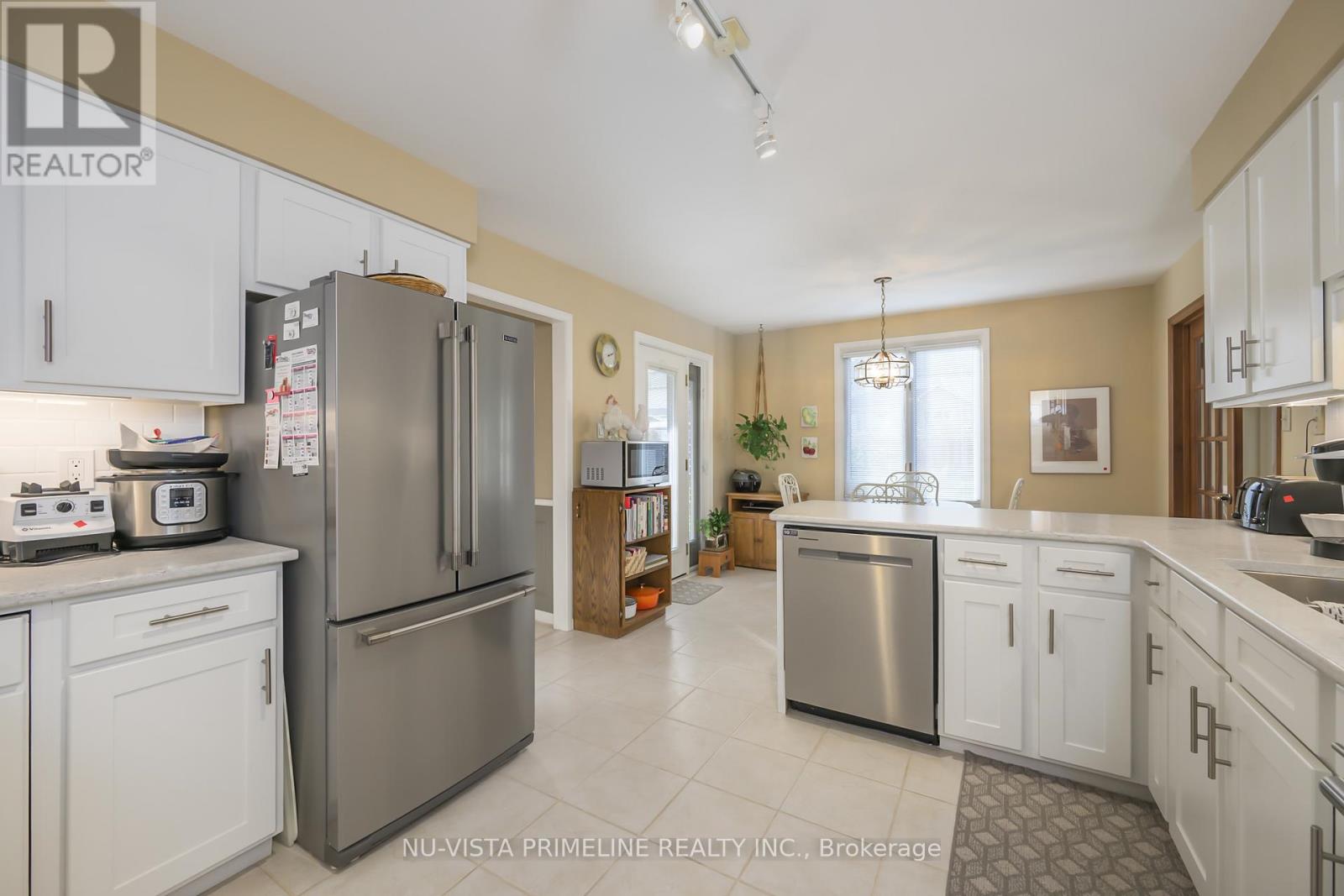 53 Meridene Crescent W, London North, Ontario  N5X 2M1 - Photo 25 - X12795130