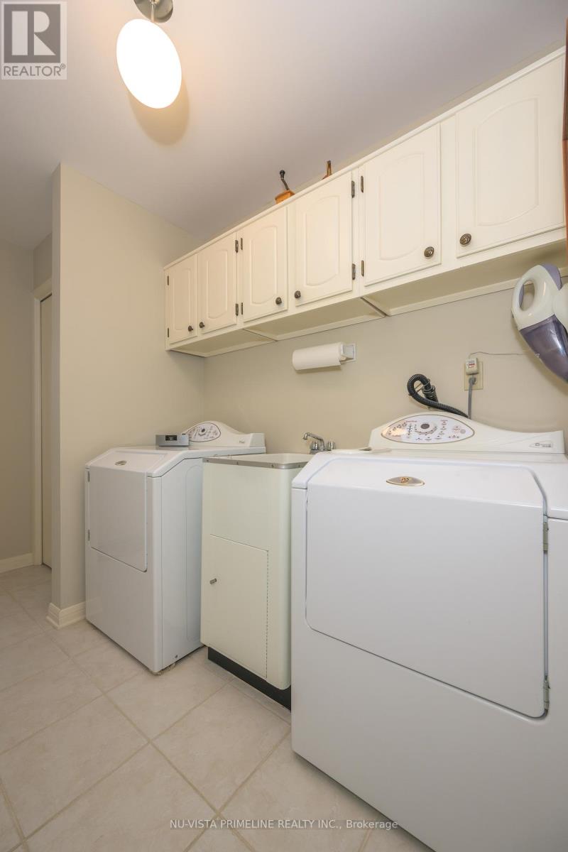 53 Meridene Crescent W, London North, Ontario  N5X 2M1 - Photo 29 - X12795130