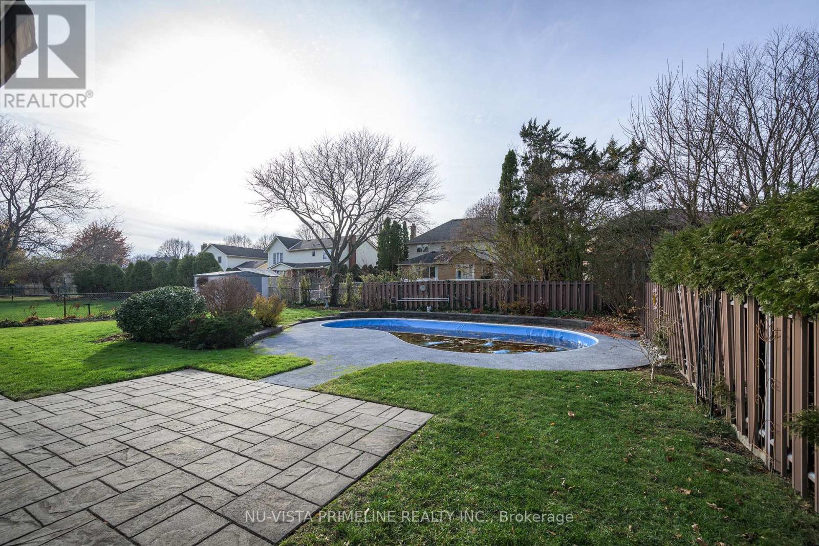 53 Meridene Crescent W, London North, Ontario  N5X 2M1 - Photo 4 - X12795130