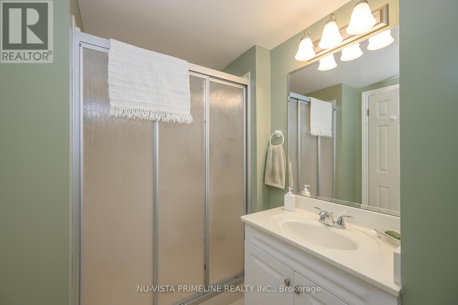 53 Meridene Crescent W, London North, Ontario  N5X 2M1 - Photo 50 - X12795130