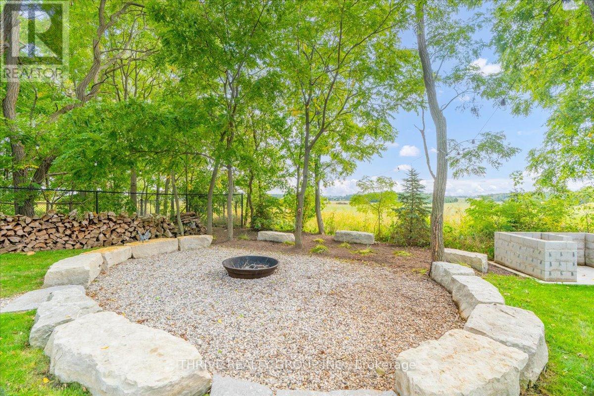 8567 Revere Drive, Lucan Biddulph, Ontario  N0M 1V0 - Photo 9 - X12795168