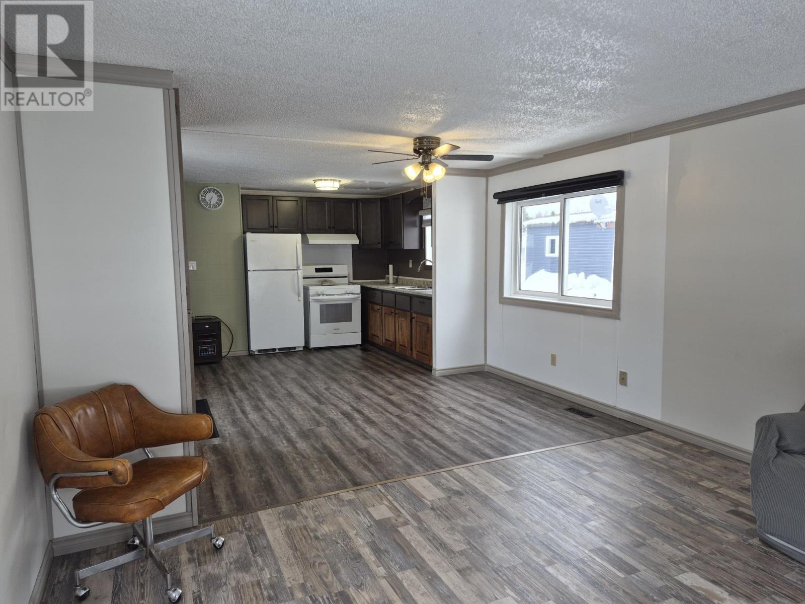 66 Jackson Crescent, Marathon, Ontario  P0T 2E0 - Photo 6 - TB2600245