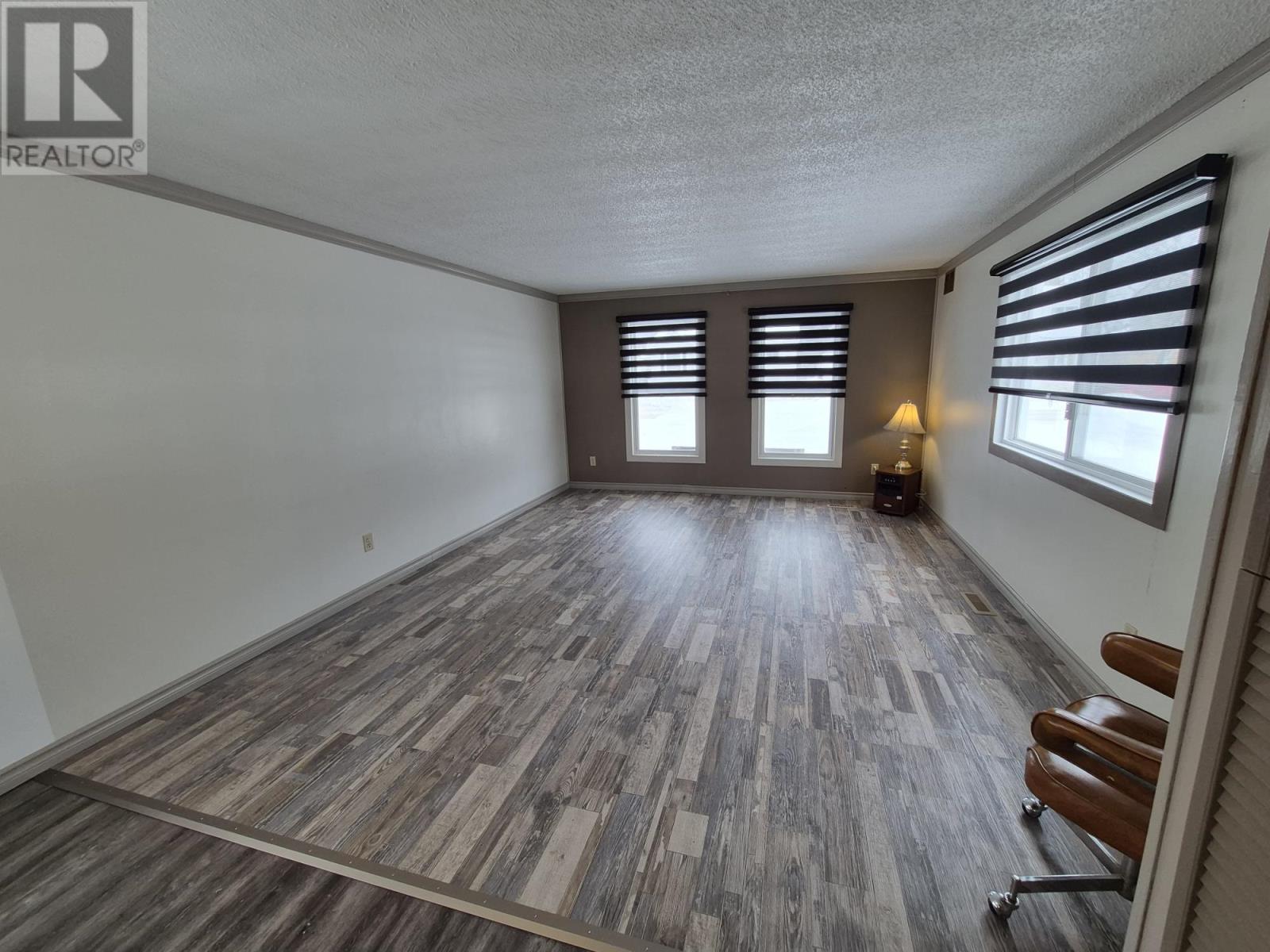 66 Jackson Crescent, Marathon, Ontario  P0T 2E0 - Photo 4 - TB2600245