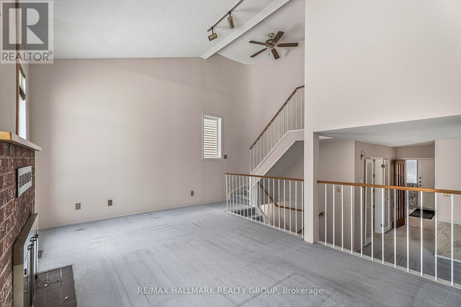 14 Haywood Crescent, Ottawa, Ontario  K2L 2J2 - Photo 19 - X12795152