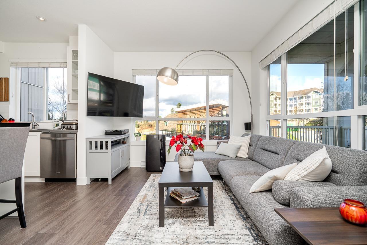 313 16380 64 Avenue, Surrey, British Columbia  V3S 6X6 - Photo 15 - R3090212