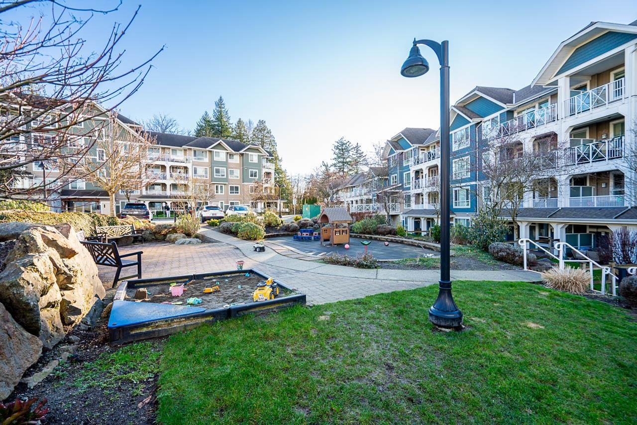 313 16380 64 Avenue, Surrey, British Columbia  V3S 6X6 - Photo 32 - R3090212