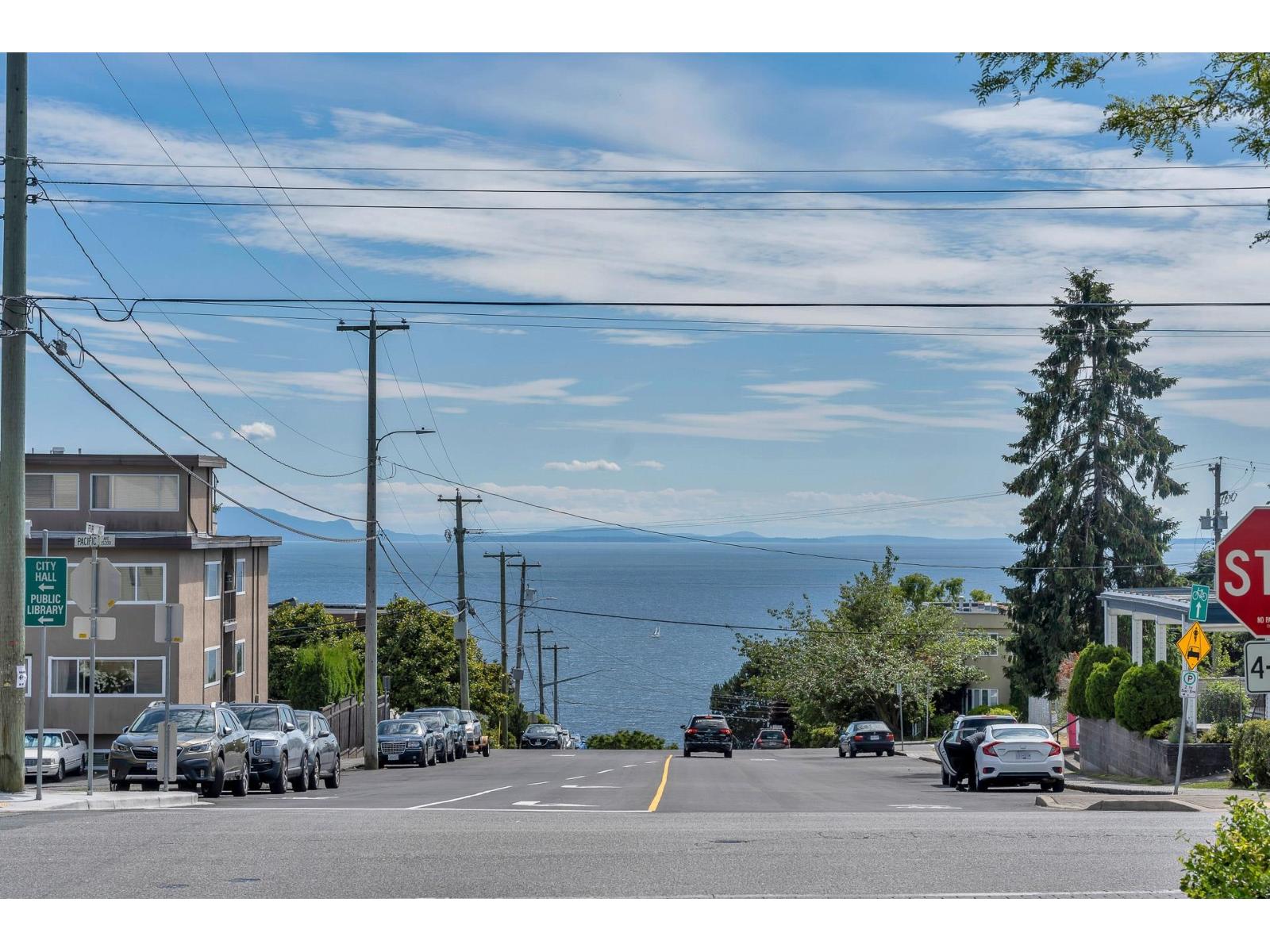 202 15284 Buena Vista Avenue, White Rock, British Columbia  V4B 5K5 - Photo 32 - R3090549