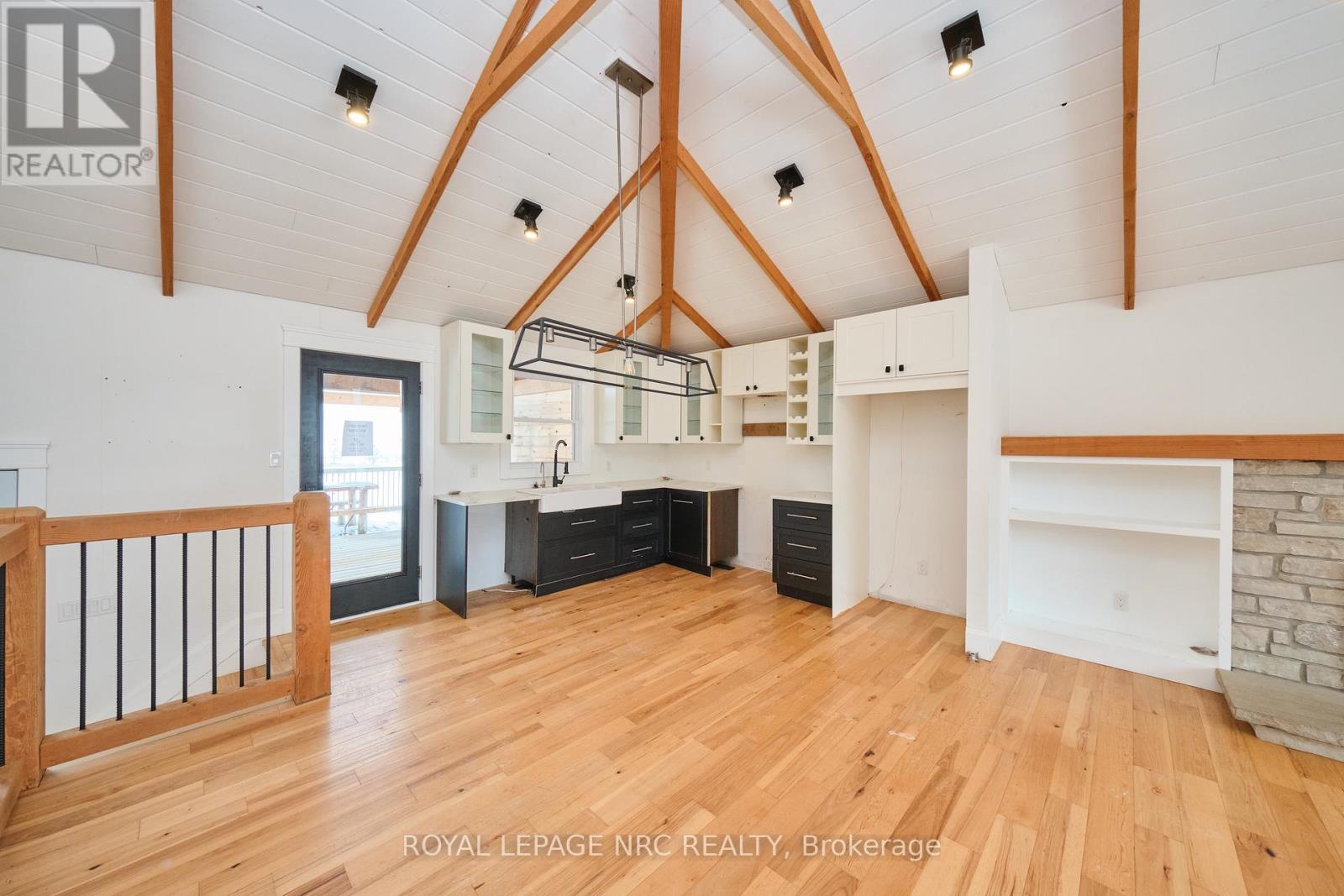 2411 Shurie Road, West Lincoln, Ontario  L0R 2A0 - Photo 11 - X12795092