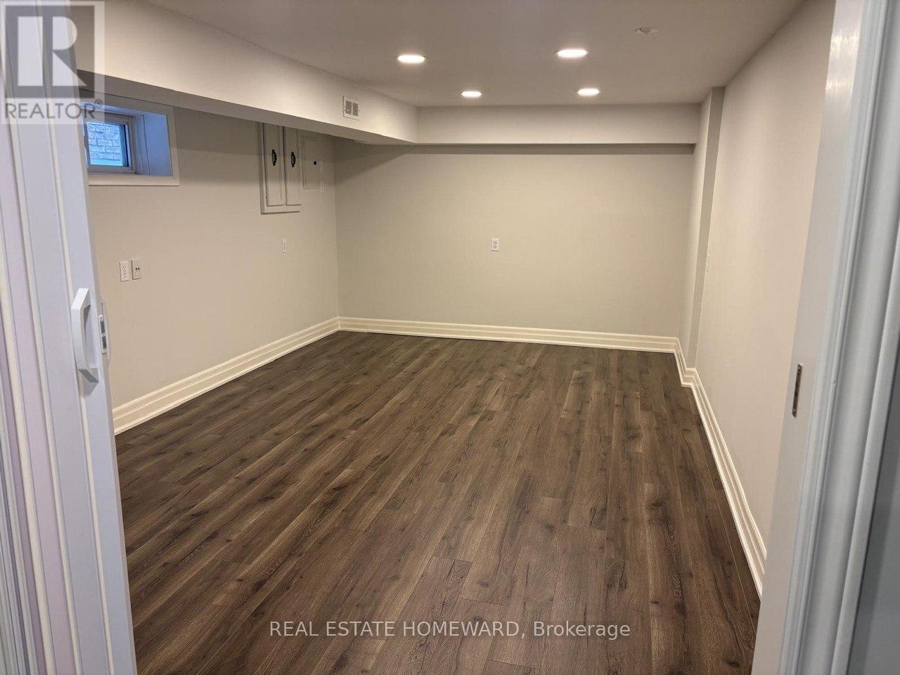 Lower - 33 Braeburn Drive, Markham, Ontario  L3T 4V2 - Photo 8 - N12712046