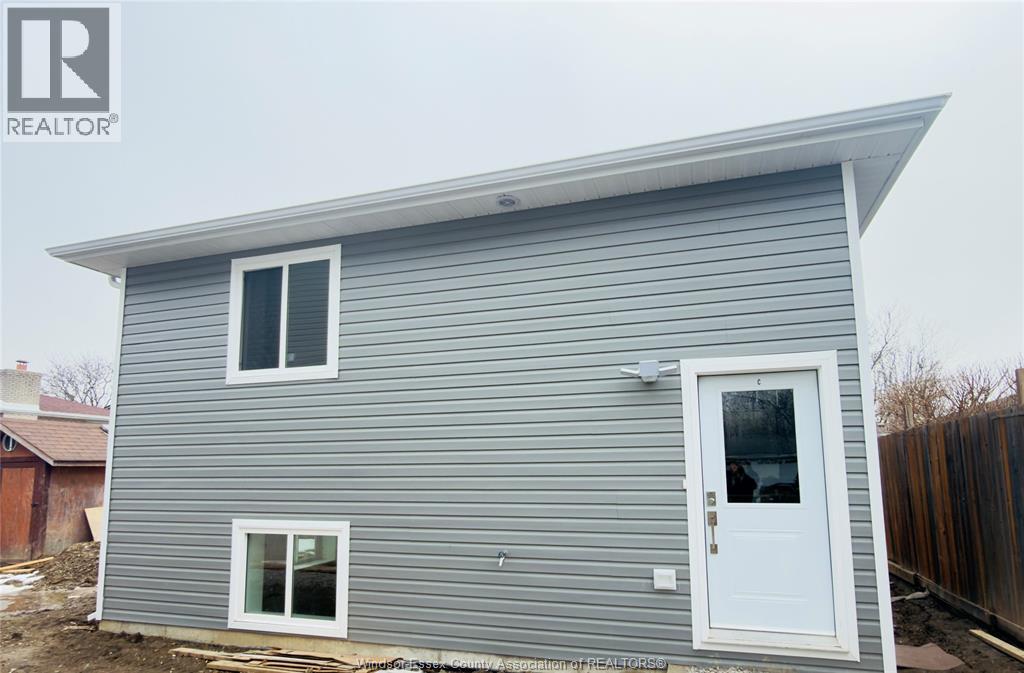 10063 Aspen Lane Unit# C, Windsor, Ontario  N8R 2B7 - Photo 1 - 26003403