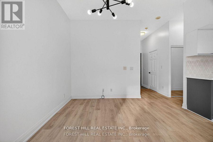 102 - 5940 Yonge Street, Toronto, Ontario  M2M 4M6 - Photo 5 - C12794972