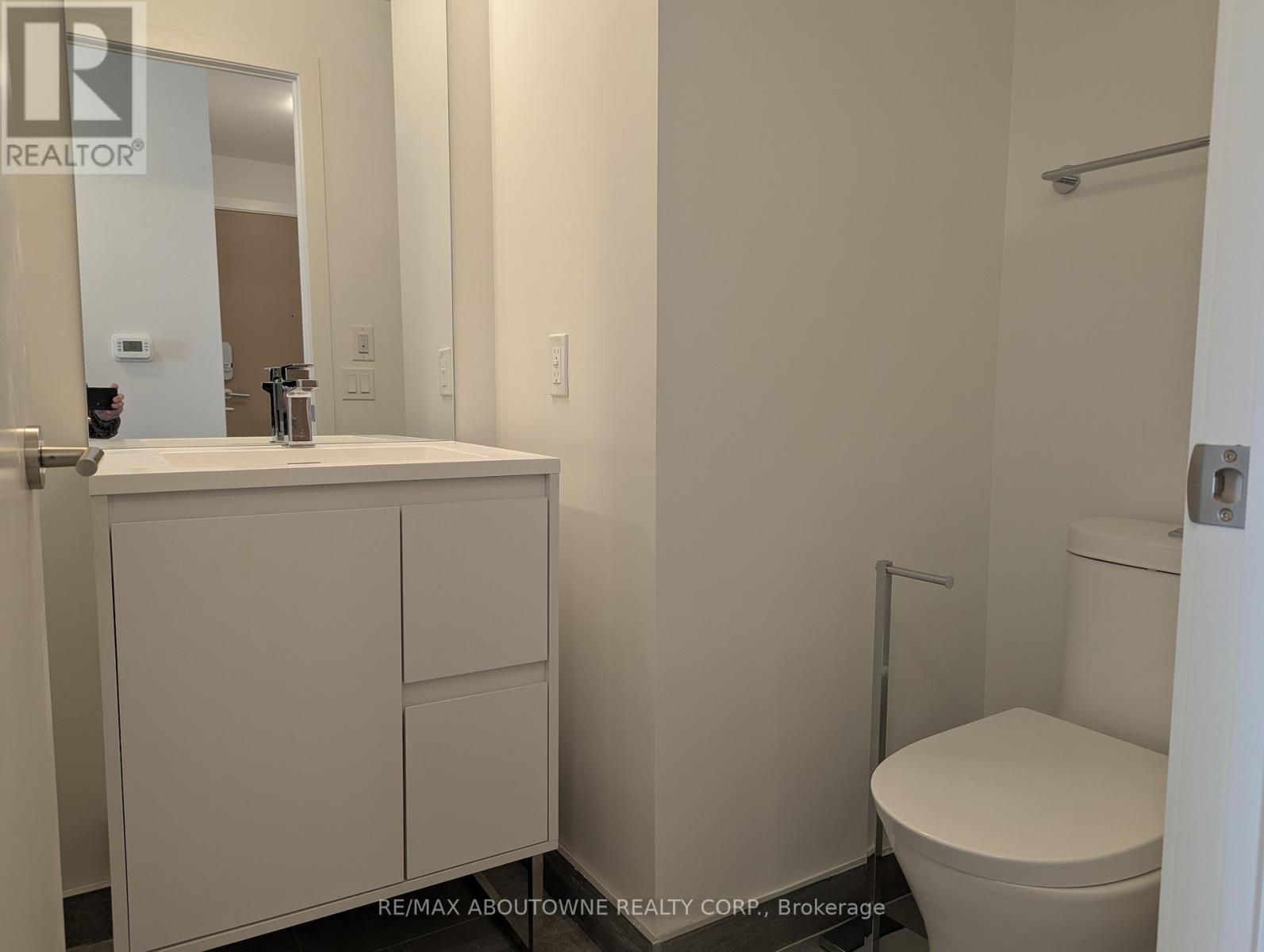 1003 - 1 Quarrington Lane, Toronto, Ontario  M3C 0S4 - Photo 14 - C12794984