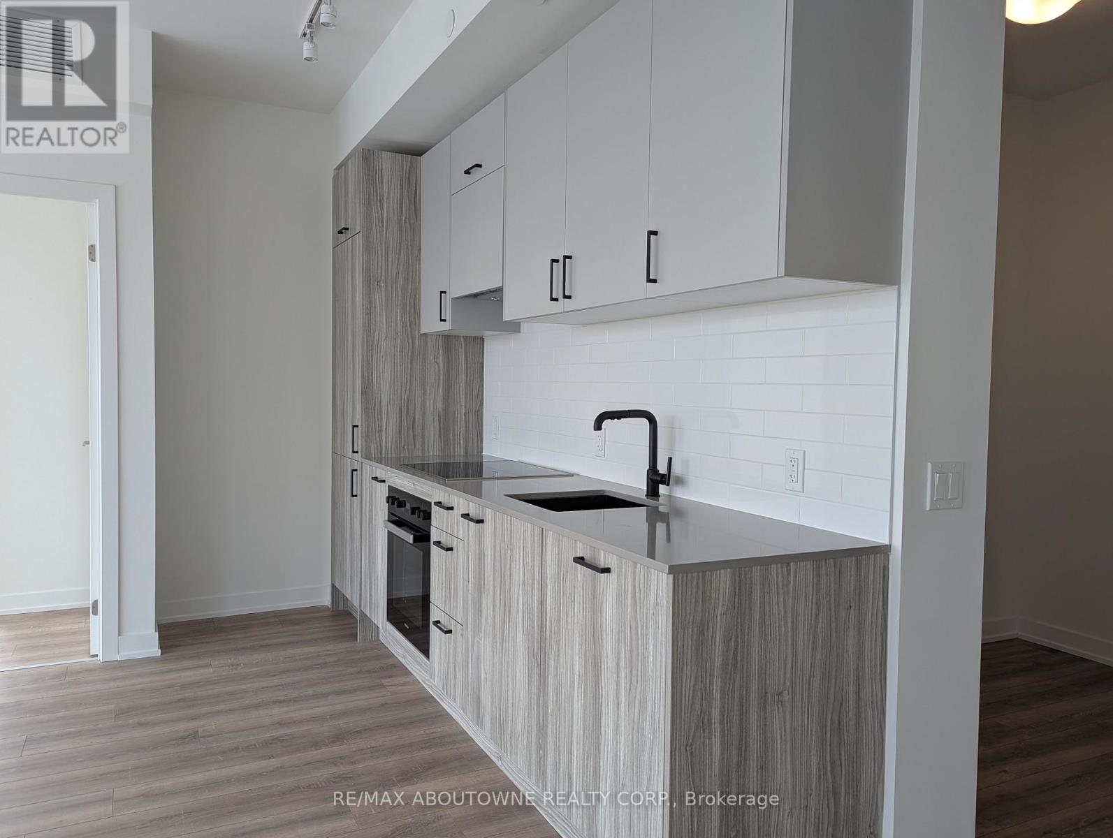 1003 - 1 Quarrington Lane, Toronto, Ontario  M3C 0S4 - Photo 20 - C12794984