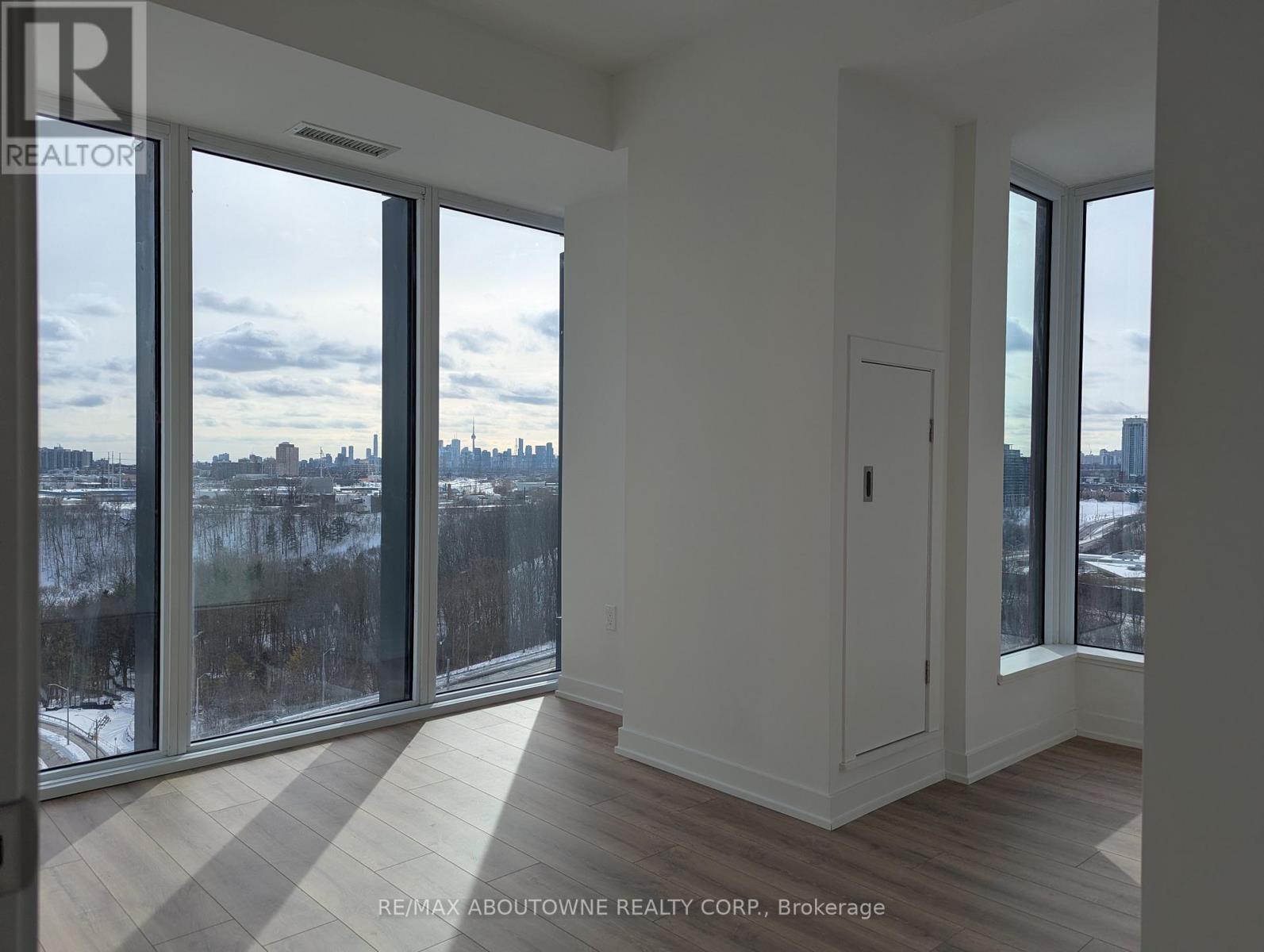 1003 - 1 Quarrington Lane, Toronto, Ontario  M3C 0S4 - Photo 26 - C12794984