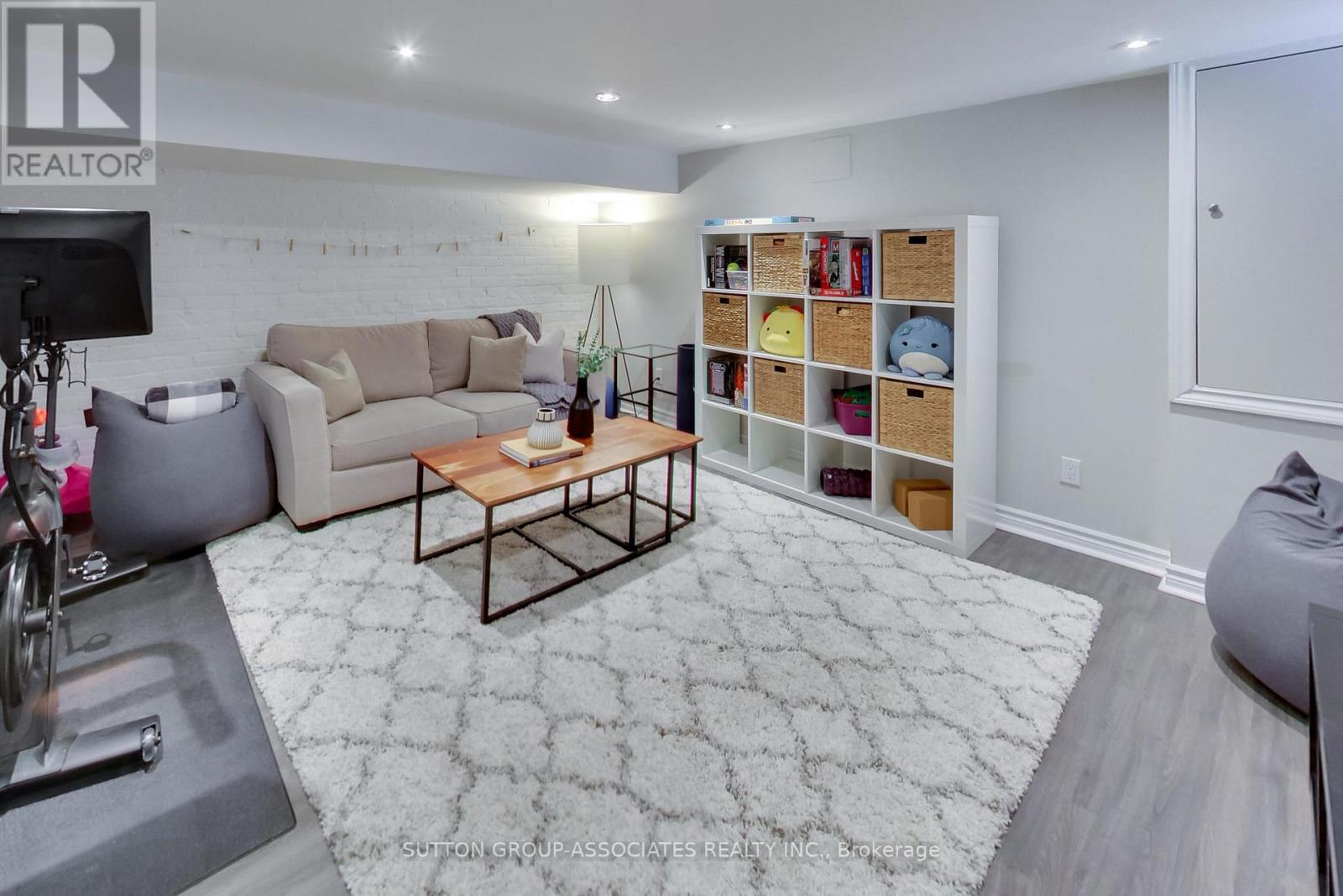 75 Arlington Avenue, Toronto, Ontario  M6G 3L2 - Photo 33 - C12795000