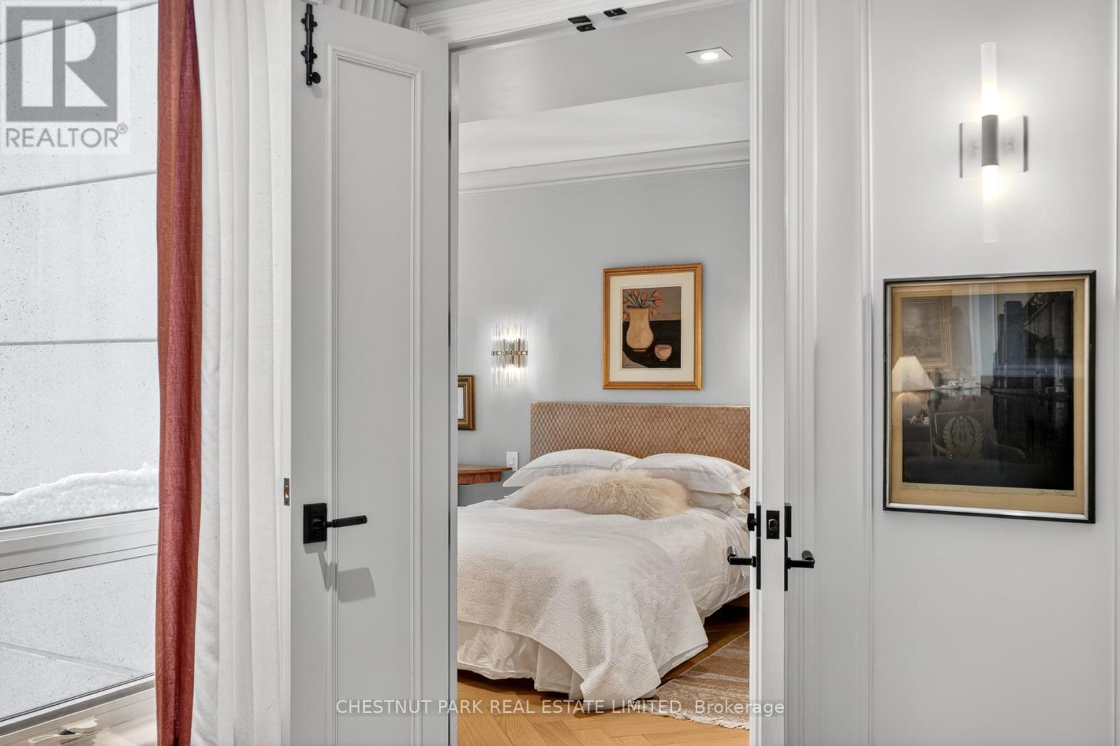 301 - 20 Scrivener Square, Toronto, Ontario  M4W 3X9 - Photo 14 - C12795050