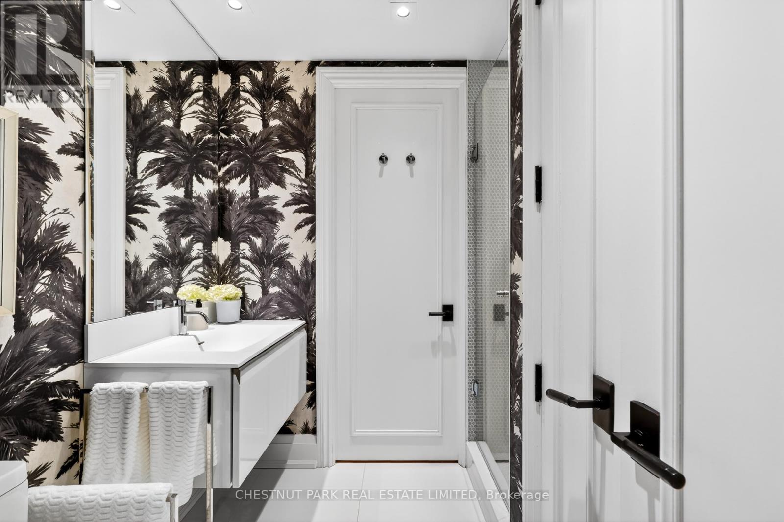 301 - 20 Scrivener Square, Toronto, Ontario  M4W 3X9 - Photo 35 - C12795050