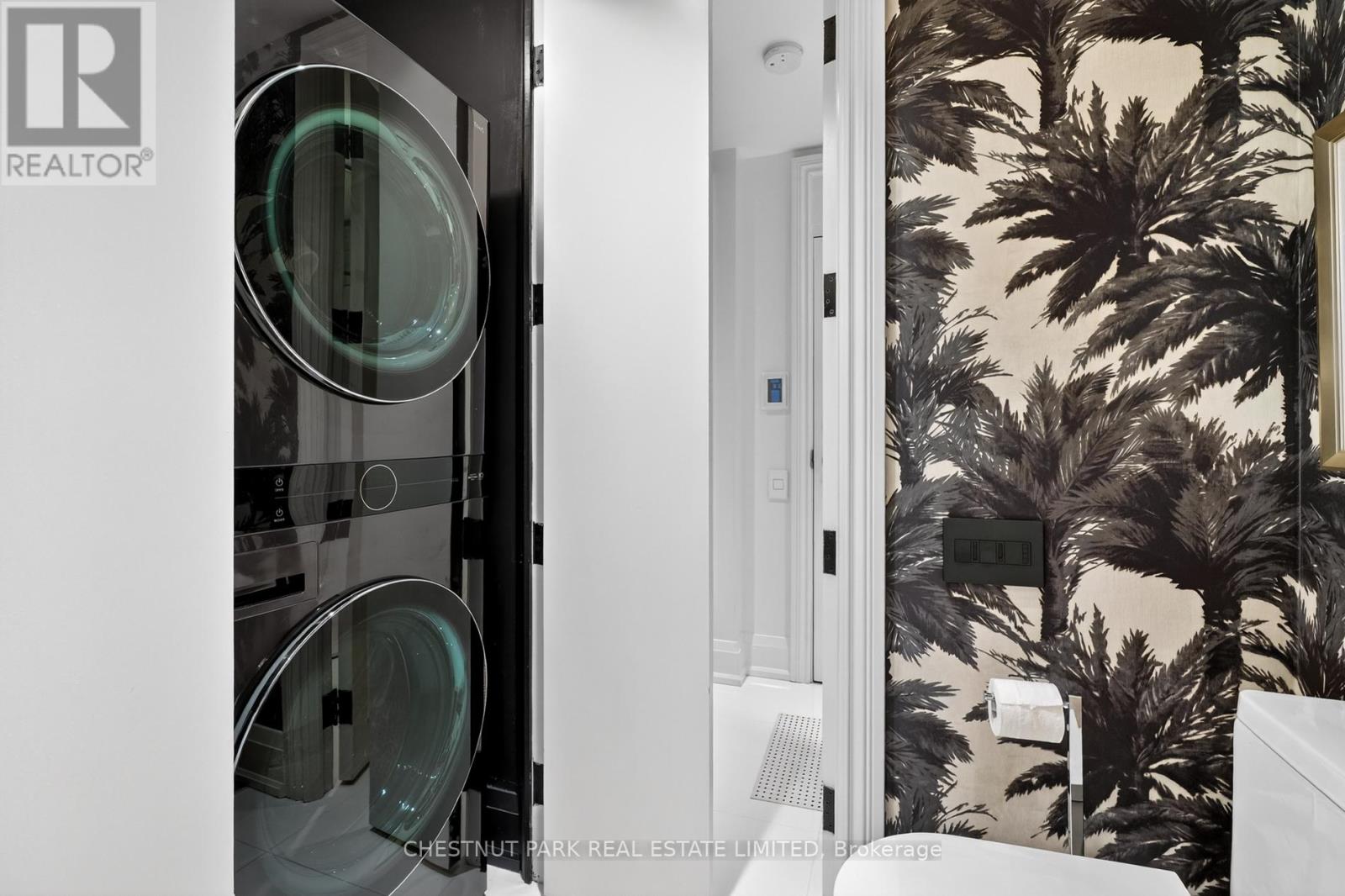 301 - 20 Scrivener Square, Toronto, Ontario  M4W 3X9 - Photo 38 - C12795050