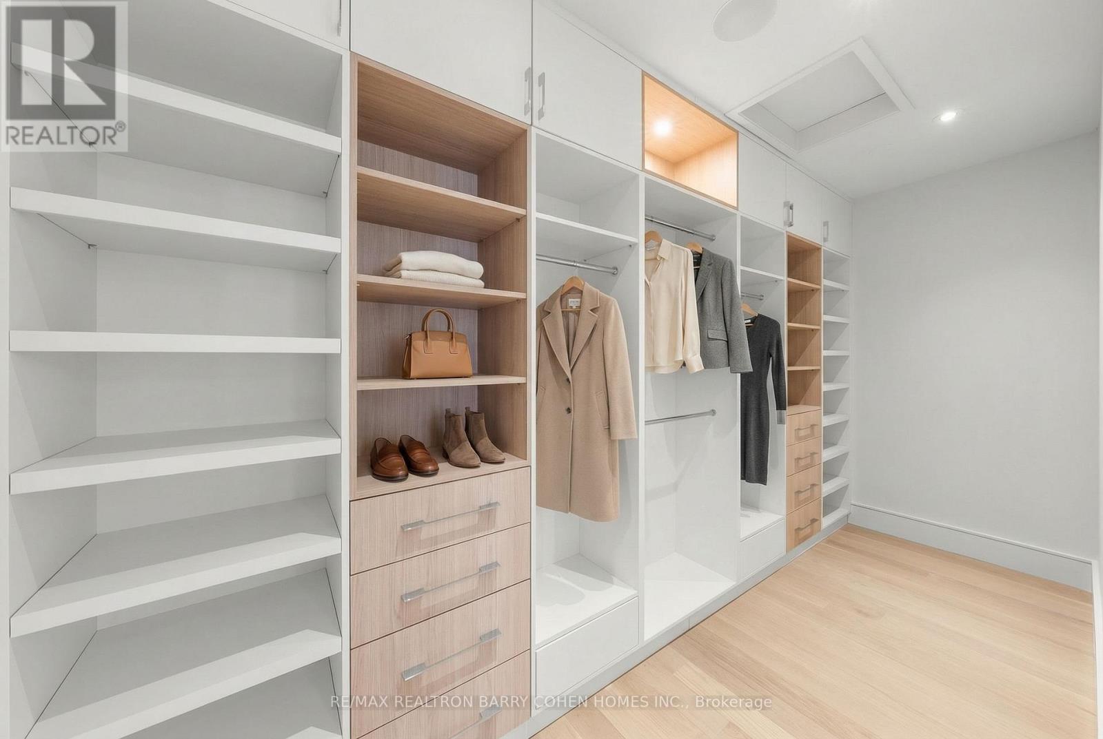 103 Old Colony Road, Toronto, Ontario  M2L 2K3 - Photo 17 - C12795056