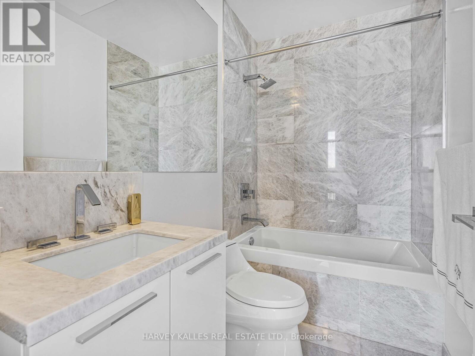 Ph 5605 - 42 Charles Street E, Toronto, Ontario  M4Y 1T4 - Photo 12 - C12795140