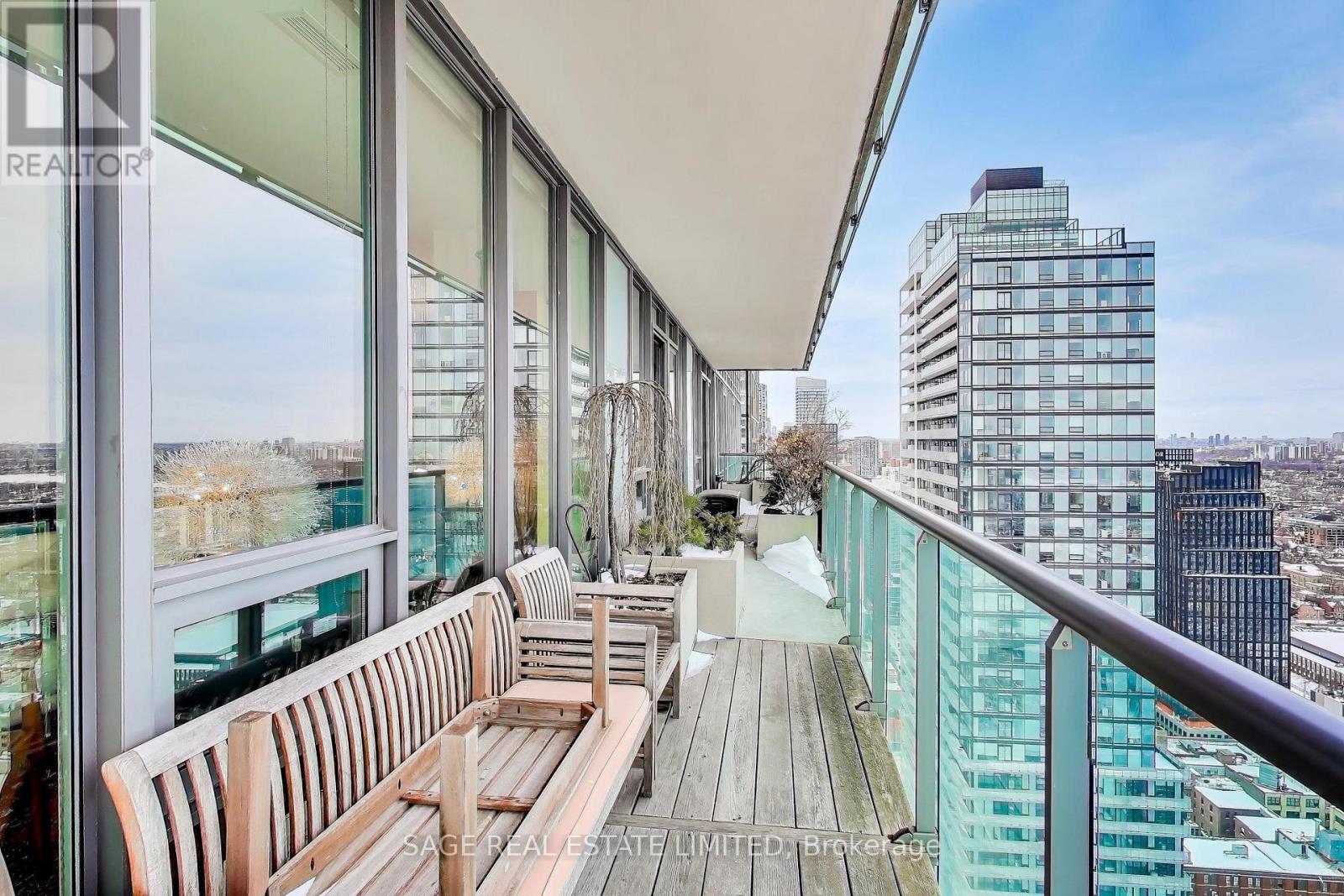 4004 - 33 Lombard Street, Toronto, Ontario  M5C 3H8 - Photo 29 - C12795198