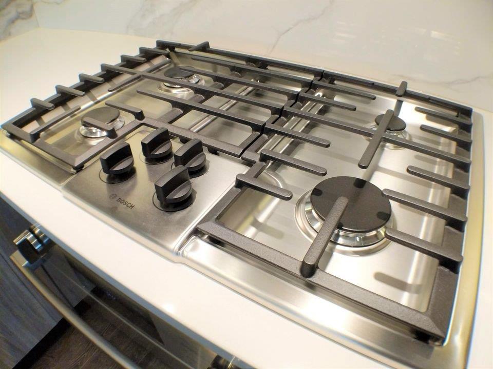 3703 9887 Whalley Boulevard, Surrey, British Columbia  V3T 0P4 - Photo 5 - R3089865