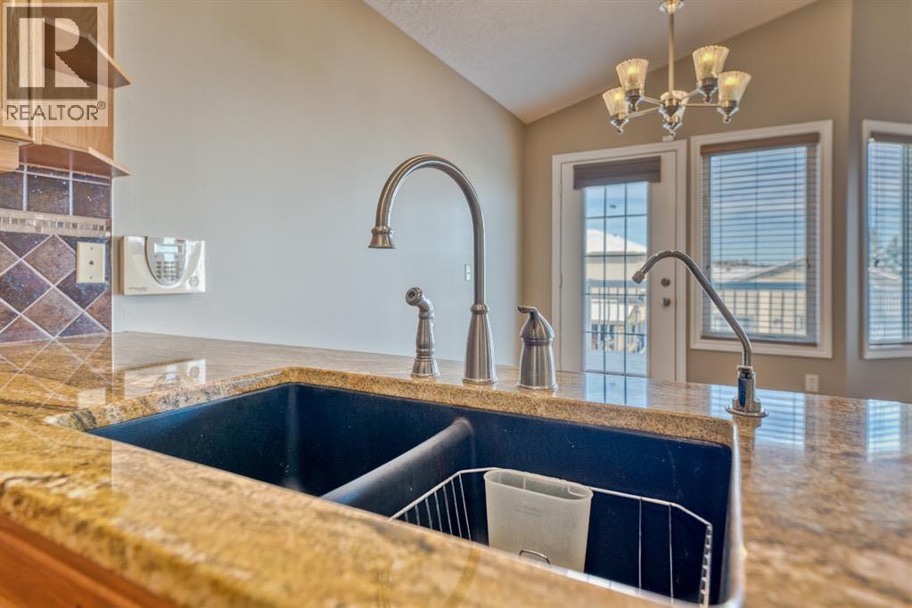 180 Hidden Vale Close Nw, Calgary, Alberta  T3A 5C7 - Photo 24 - A2285850