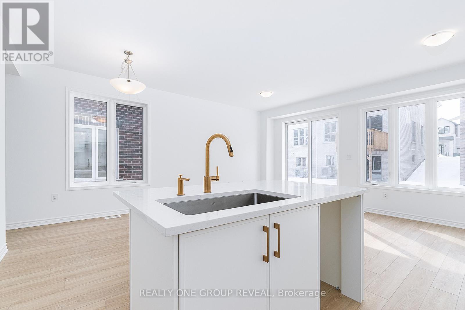 1735 Mineral Springs Way, Pickering, Ontario  L1X 0T5 - Photo 10 - E12795026