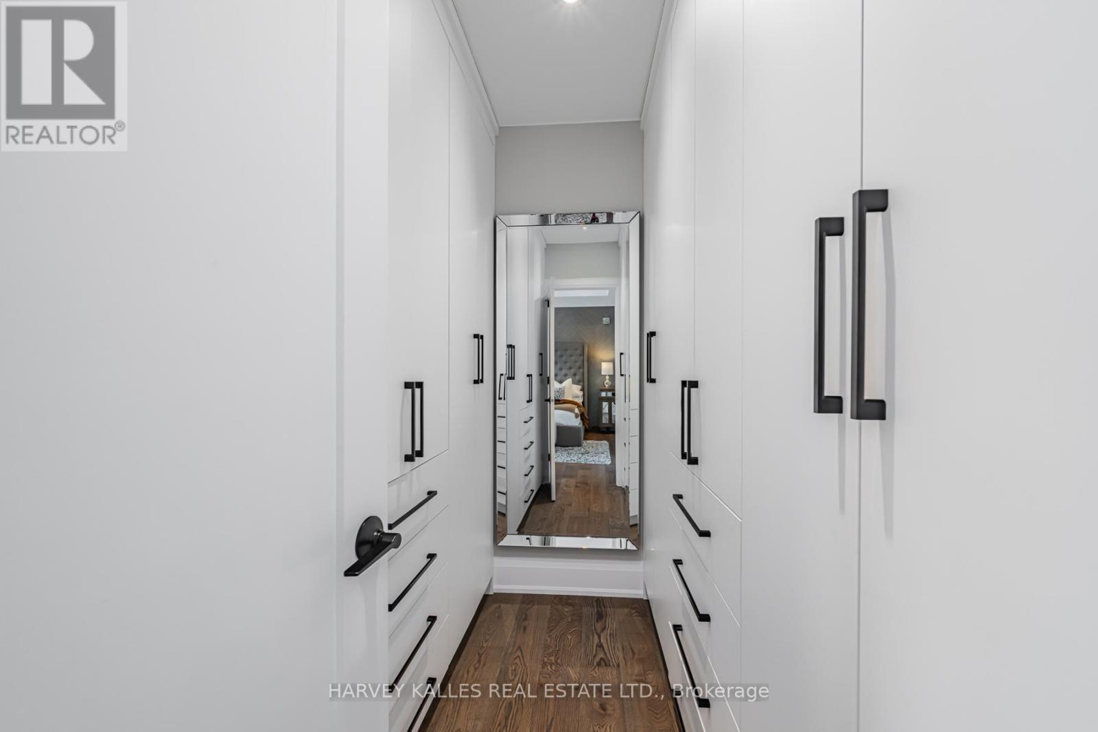 39 Amsterdam Avenue, Toronto, Ontario  M4B 2B9 - Photo 24 - E12795110