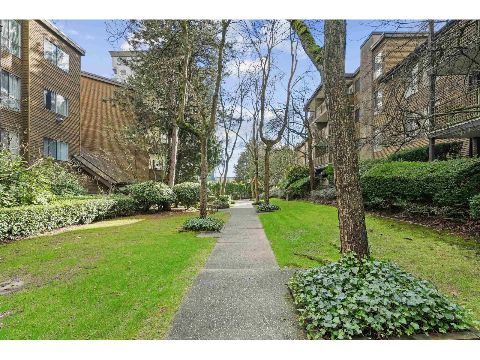 106 10626 151a Street, Surrey, British Columbia  V3R 8K7 - Photo 15 - R3090193