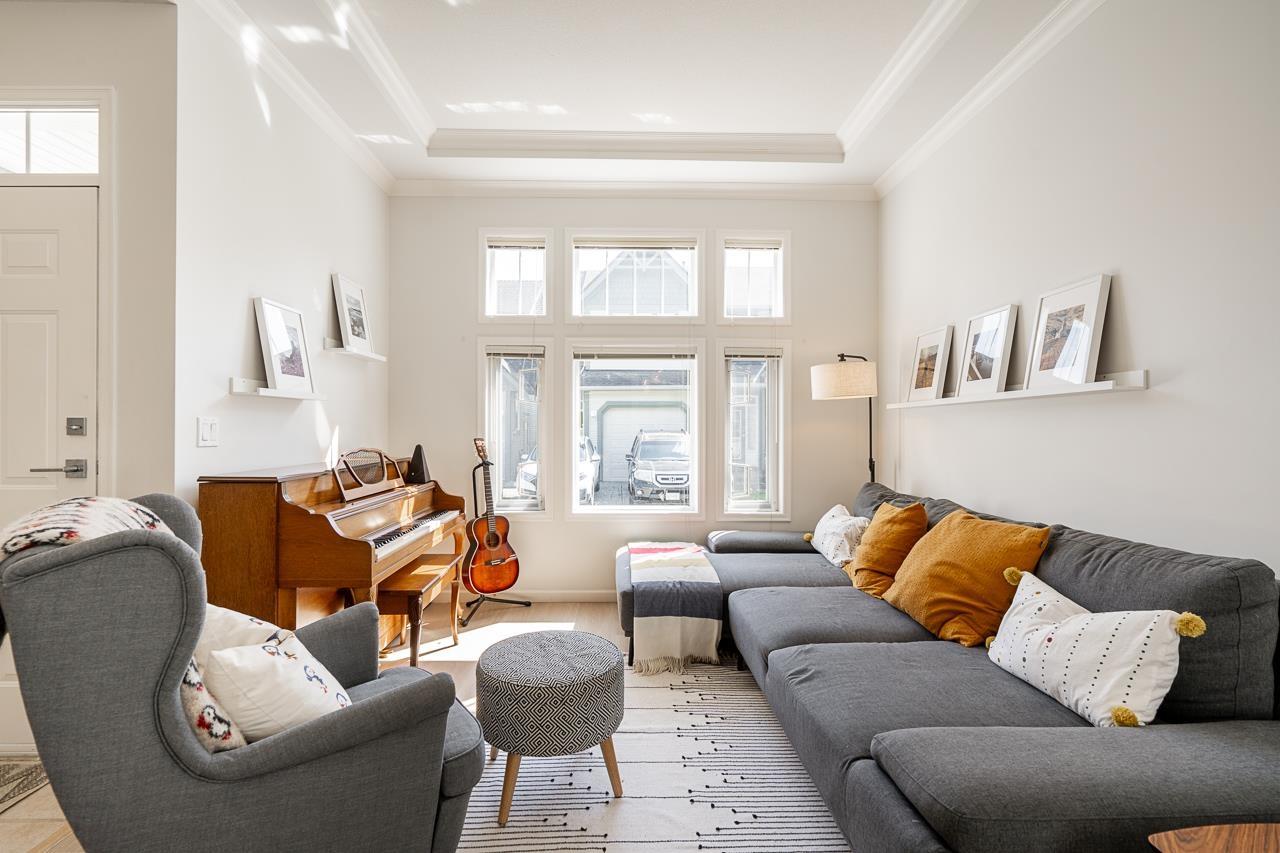 11 6177 169 Street, Surrey, British Columbia  V3S 9E8 - Photo 3 - R3088417