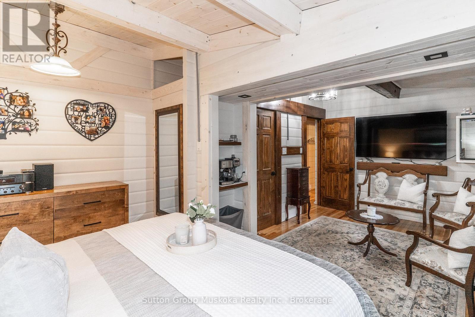 236 Hoodstown Road, Huntsville, Ontario  P1H 2J2 - Photo 22 - X12792446