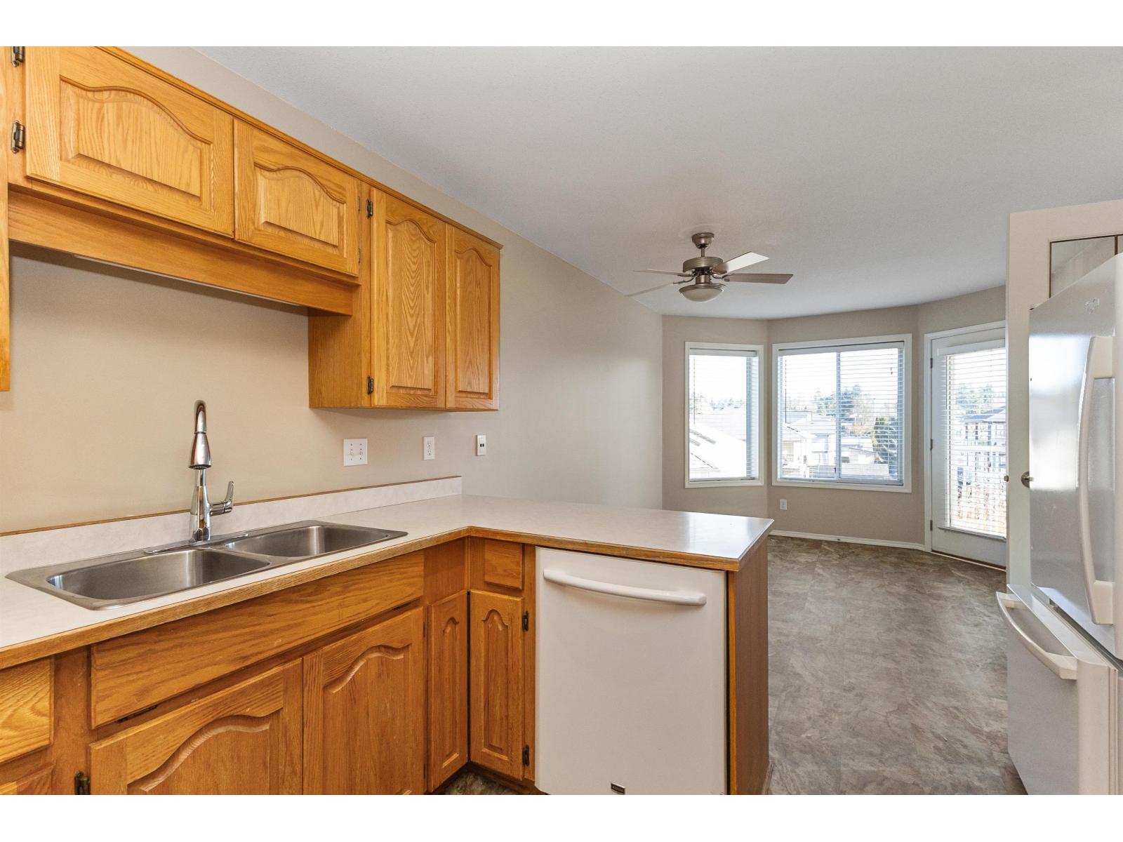 210 2450 Church Street, Abbotsford, British Columbia  V2T 3J7 - Photo 8 - R3090236